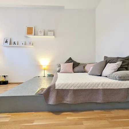 Apartament Helles Geraeumiges - 10 Min Zur Neustadt - Kostenloses Parken - Dresden365
